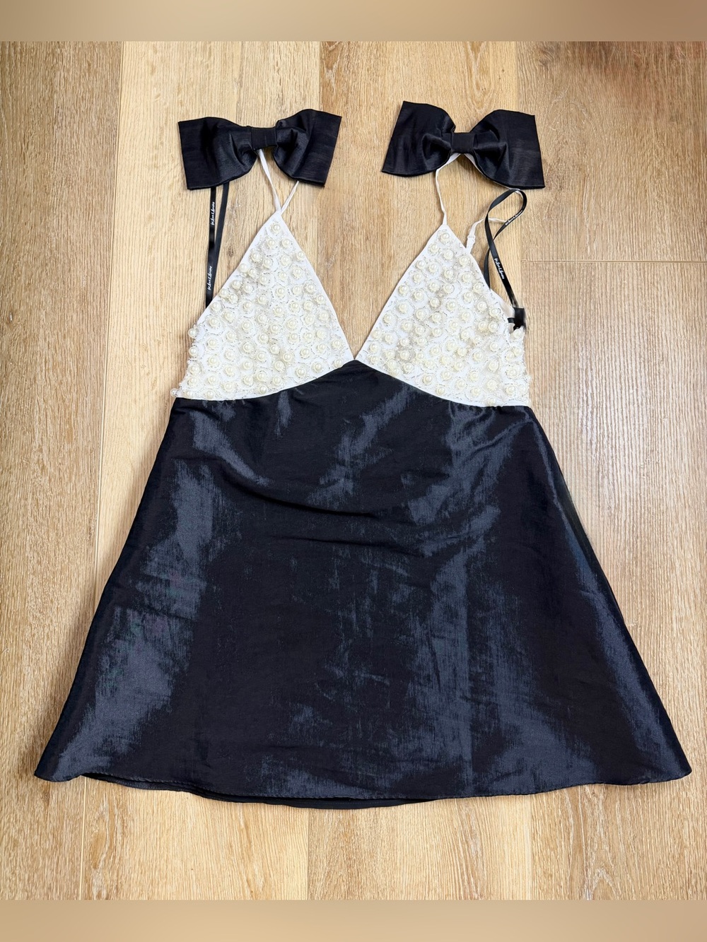 For Love & Lemons Pearly Bow Black Satin Mini Dress Size Small NWT - Picture 14 of 17